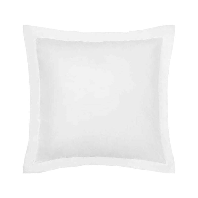 alt="Close up view of hotel tailored deluxe european pillowcase"