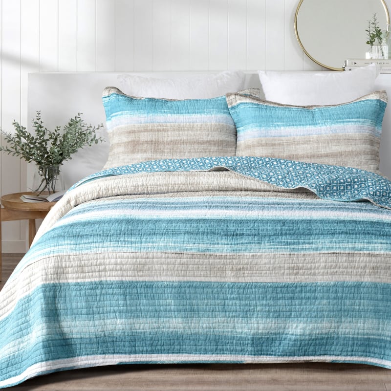 Classic Quilts Windsor Ascot Aqua Blue Coverlet Set | Australia