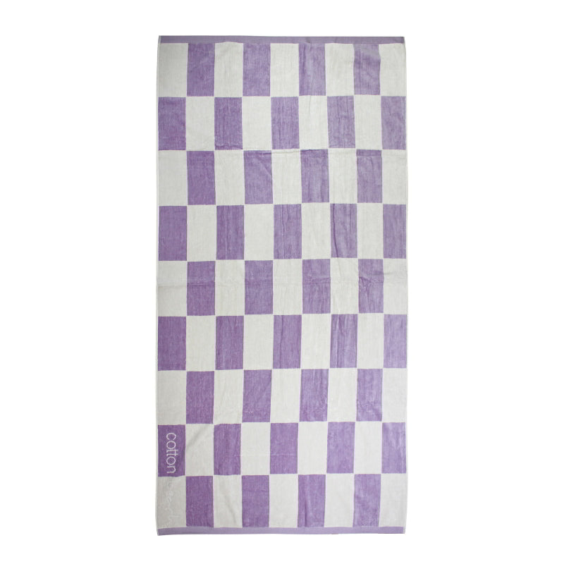 Front details of a calming lavender checkerboard design towel, ideal for a tranquil beach day experience.