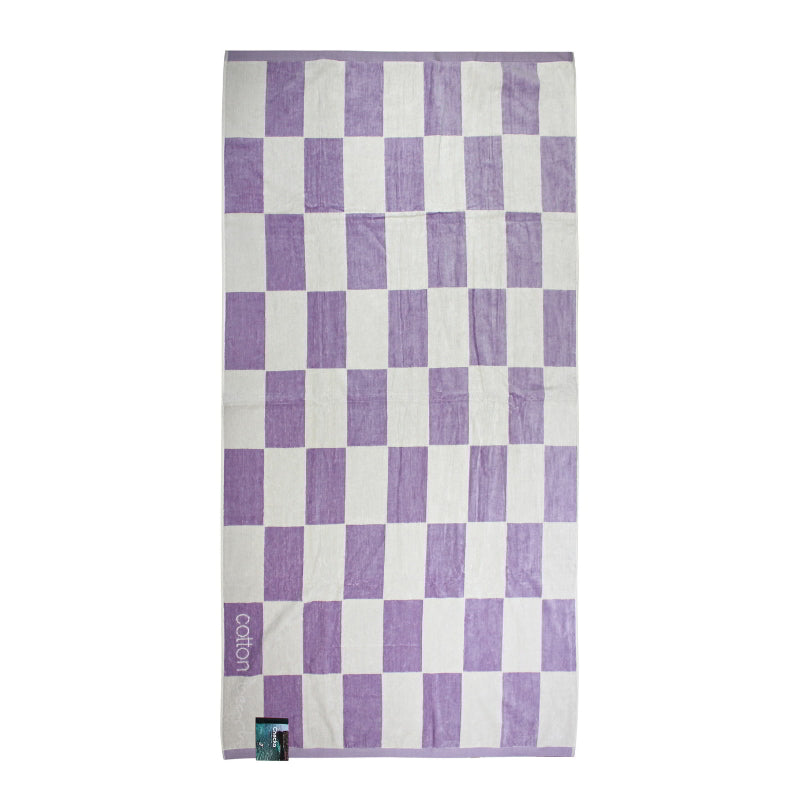 Back details of a calming lavender checkerboard design towel, ideal for a tranquil beach day experience.