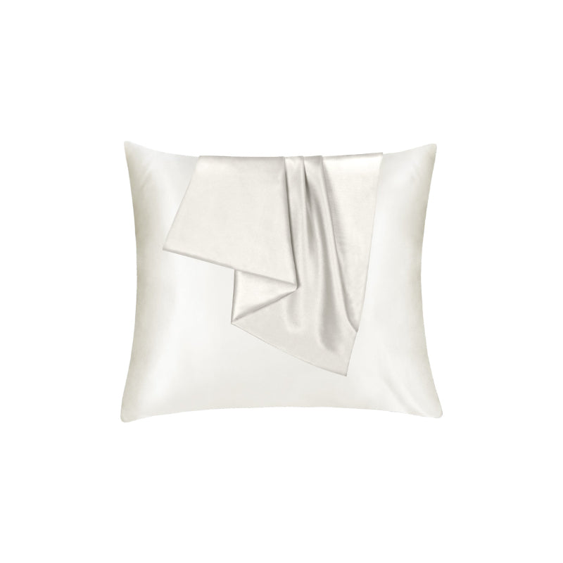 Linenova's ivory pillowcase hypoallergenic design ensures a restful night's sleep and healthy hair.