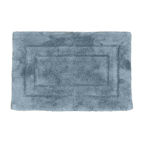 Cosy aqua bath mat, made of 100% cotton, offering warmth and luxury for your bathroom floor.