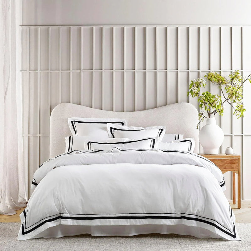 Luxurious 1000 thread count Egyptian cotton European pillowcase, combining comfort, style, and eco-friendliness for a five-star experience to your bedroom.