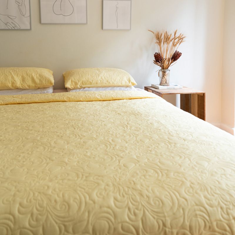 Morgan and Reid Serene Butter Coverlet Set