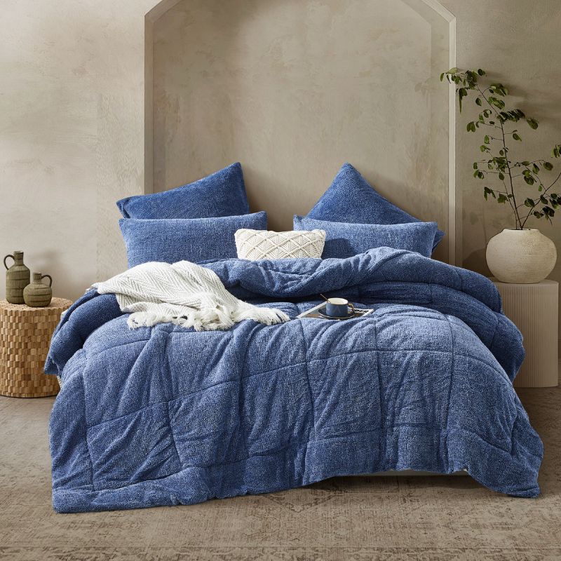 Morgan and Reid Blue Spec Snuggle Fleece Comforter Set