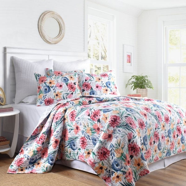 Dramatic Floral Coverlet Set Classic Quilts, King Single