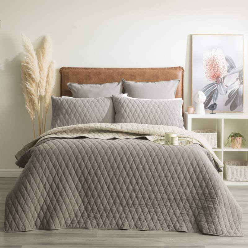 Renee Taylor Diamante Vintage Stone Washed Quilted Charcoal Coverlet ...